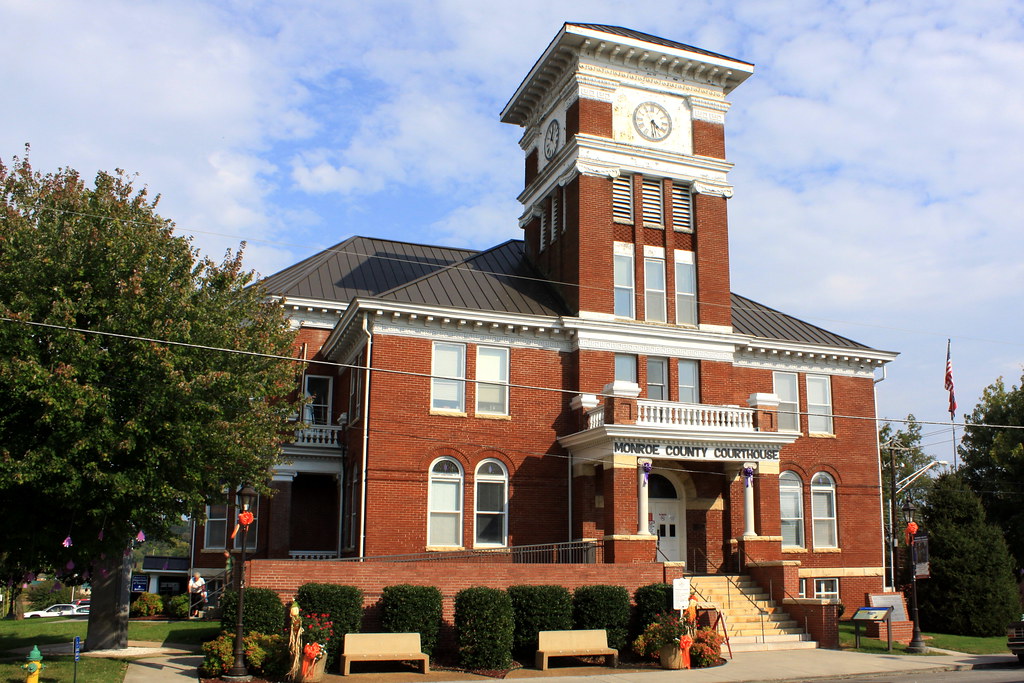 Monroe County Courthouse Madisonville, TN Monroe County'… Flickr