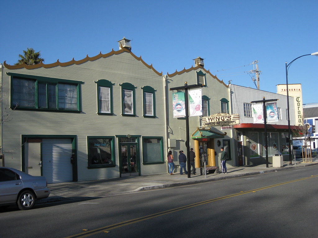 IMG_3057 Wing's, SJ CA Wing's, San Jose. Wing's is upstair… Flickr