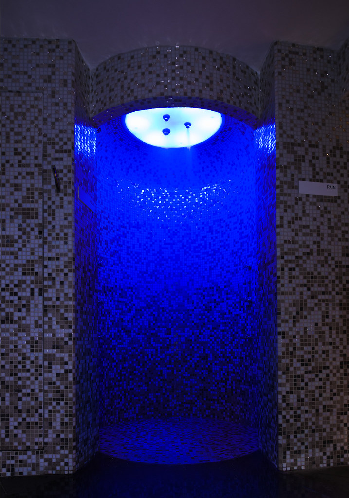 W Singapore Sentosa Cove—Spa Rain Shower Spa Rain Show… Flickr