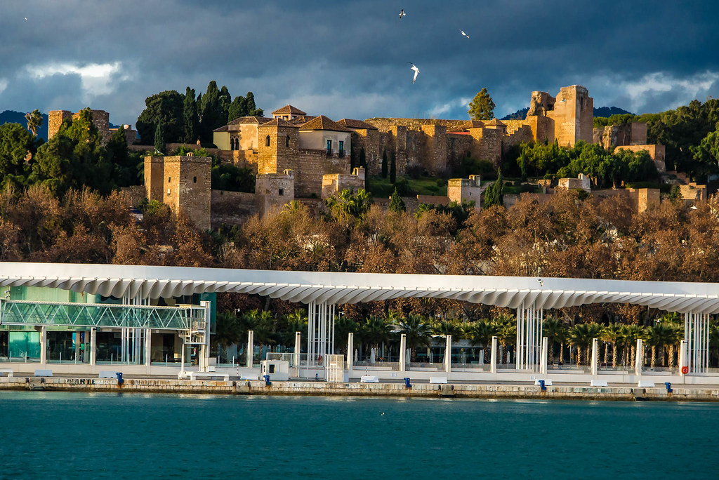 Malaga Waterfront Promenade (2011) and Alcazaba (11th ce… Flickr