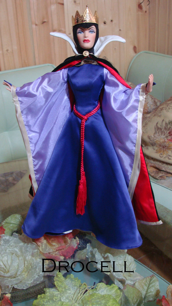 Tonner mirror , mirror on the wall (evil queen) Flickr