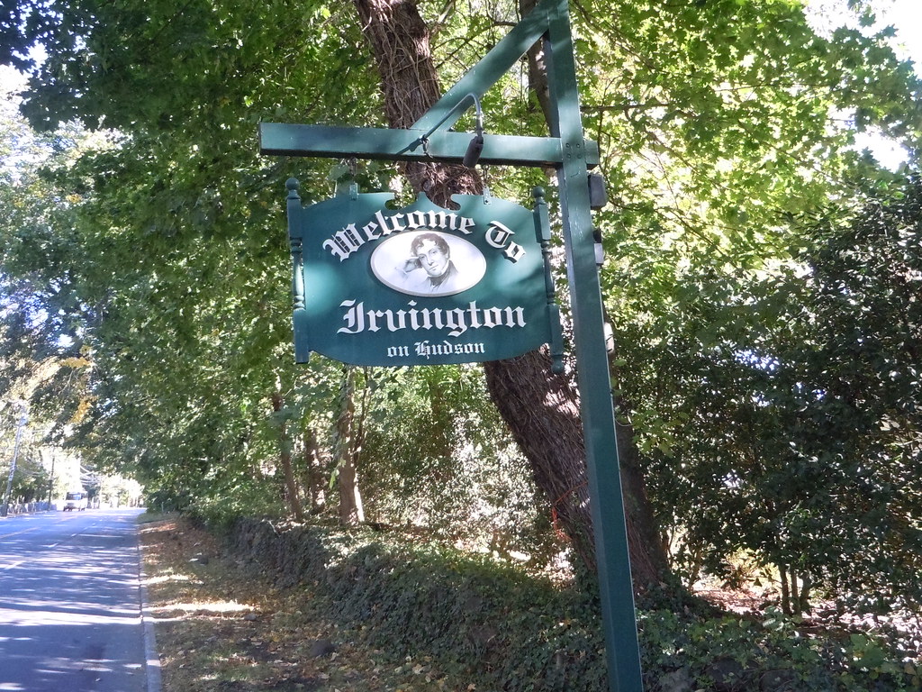 to Irvington, New York LunchboxLarry Flickr