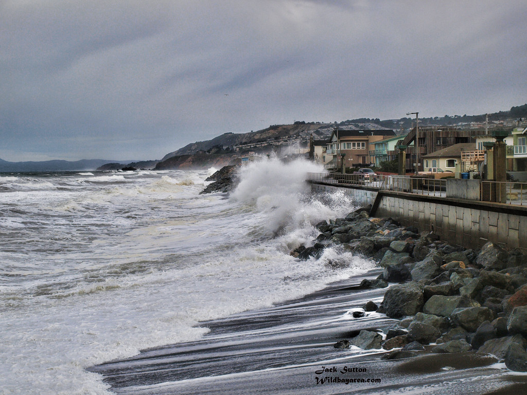 King Tides View from Pacifica Pier Tide 6.9 Swell 1315 WN… Flickr