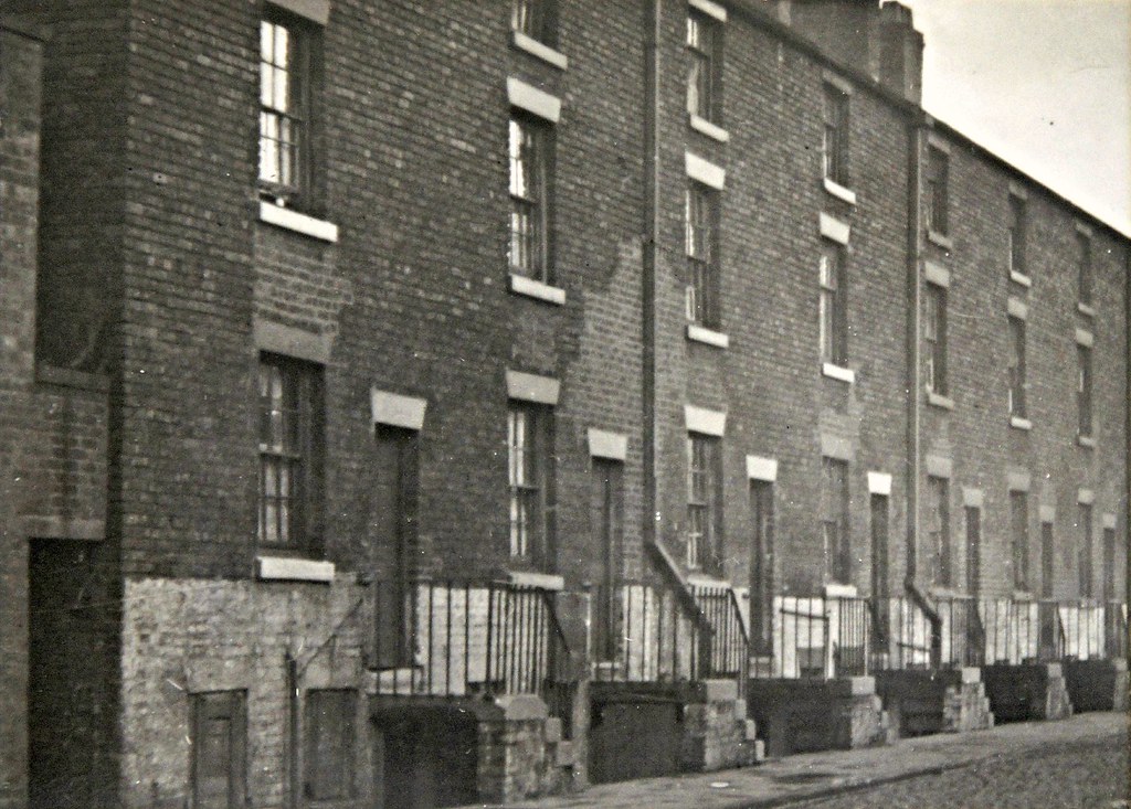 Kirkham Street, Preston c.1931 Cellared handloom weavers d… Flickr