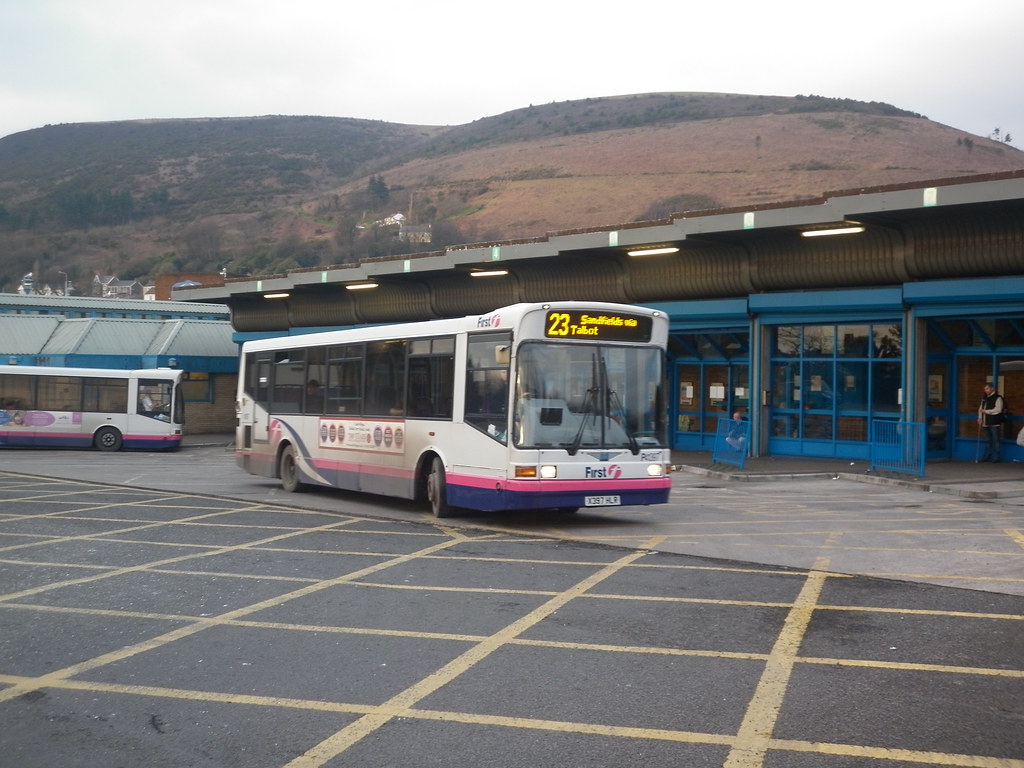 41397 X397HLR Port Talbot bus station 7 February 201… Flickr