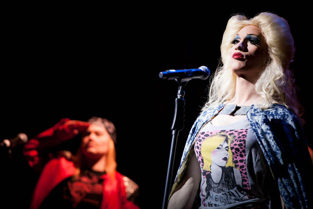 Hedwig and the Angry Inch 09 Erin Stewart (Yitzhak) and Je… Flickr