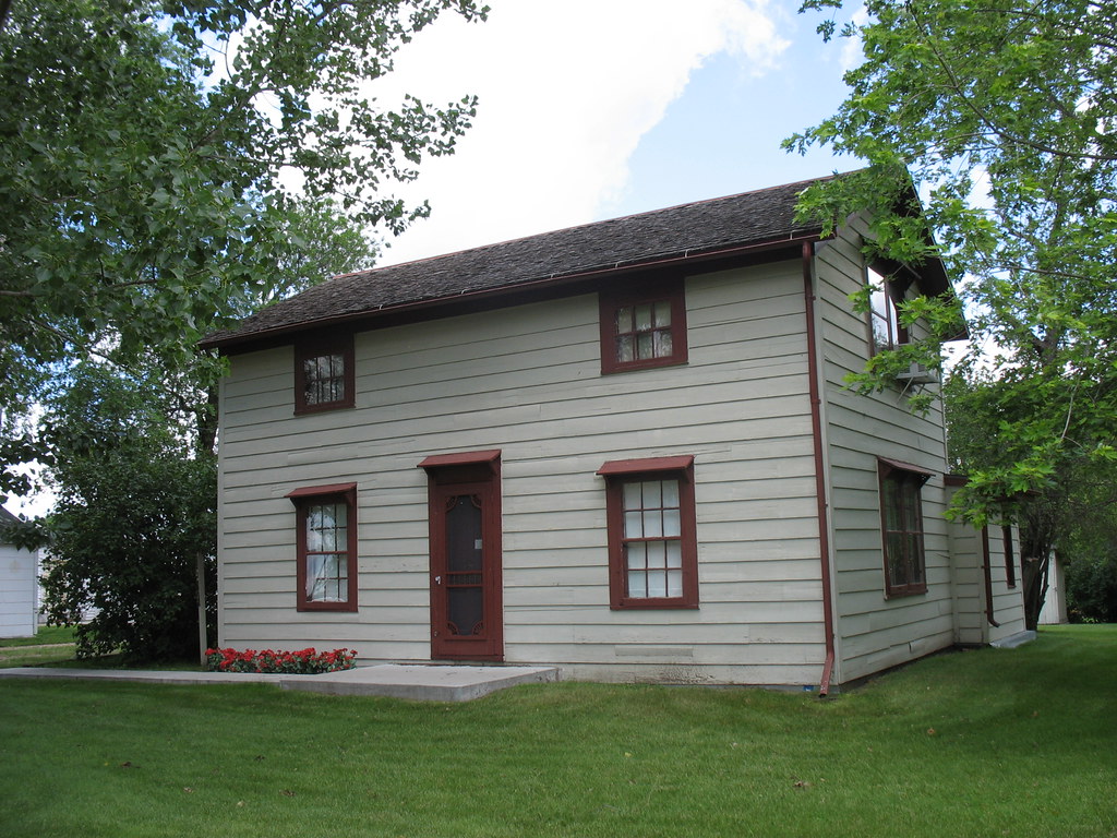 Armour, South Dakota, Milwaukee Section House Armour, Sout… Flickr