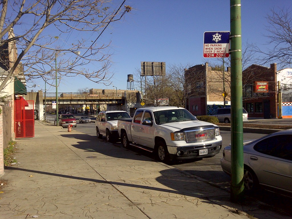 4900 Block of South Ashland, Chicago, IL The Art Deco viad… Flickr