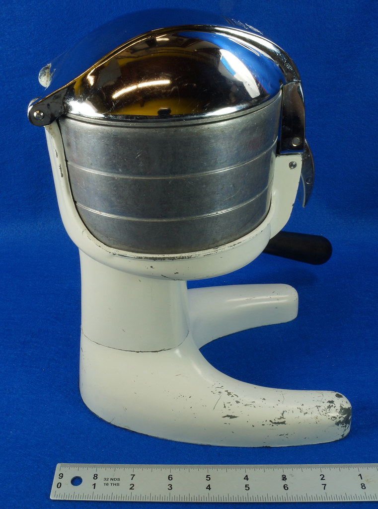 RD11952 Vintage Juice King JK40 Juicer Chrome with Metal… Flickr
