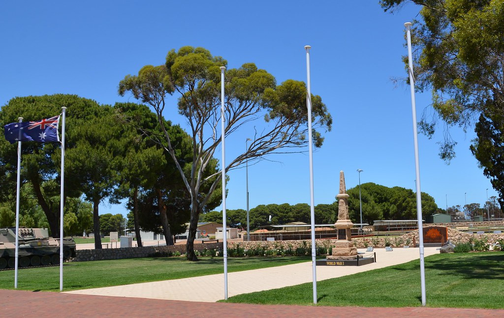 Two Wells War Memorial precinct, South Australia Contemplari Flickr