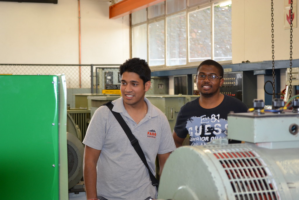 UCT Electrical Engineering Open Day UCT held its Electrica… Flickr