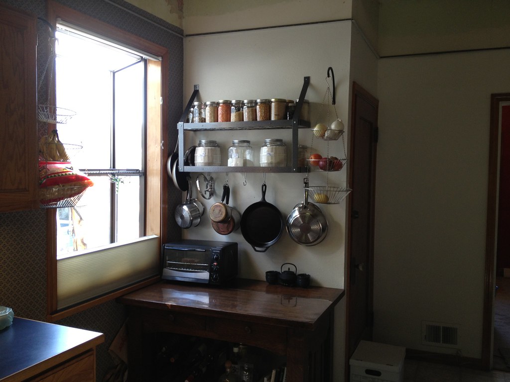 IMG_0925 10/1/12 Installed pot rack over toaster oven. I … Flickr