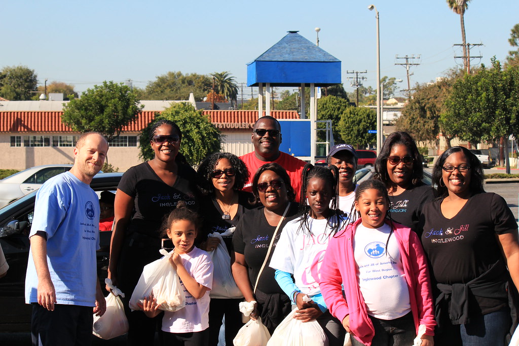 IMG_3881 Miracle on Manchester LAX Salvation Army Inglewood