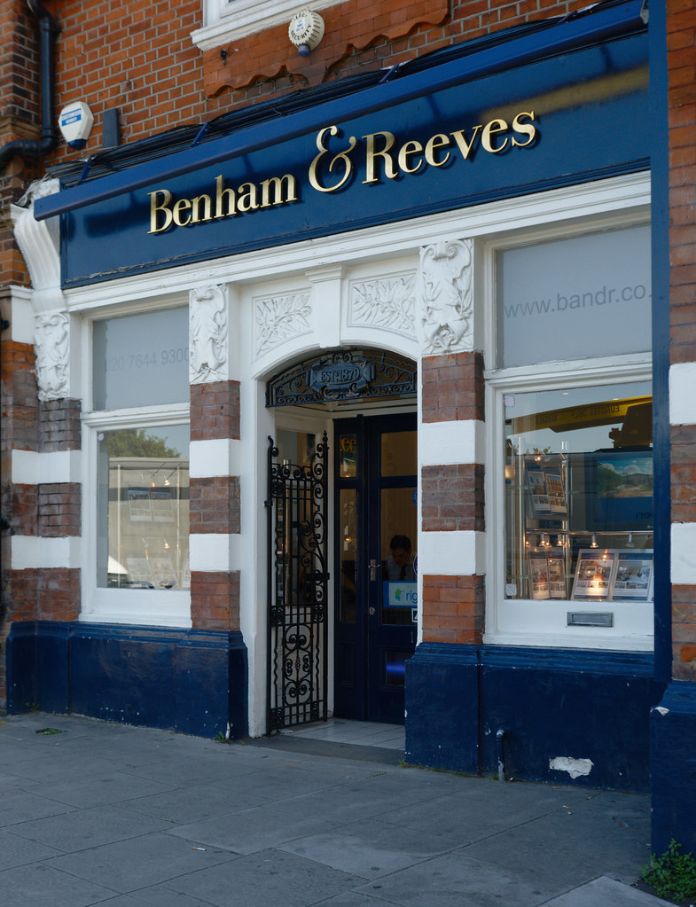 Estate Agent, West Hampstead This was Leask and Eacott's e… Flickr