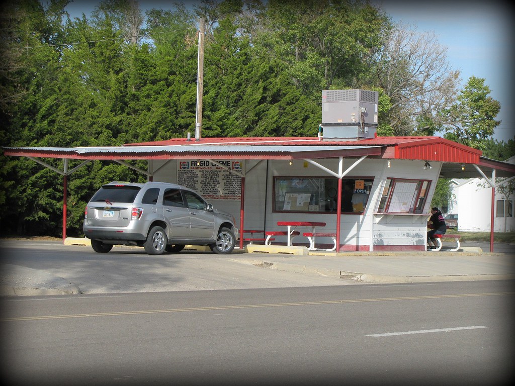 Dighton Frigid Creme Ice cream and sandwich drivein resta… Flickr