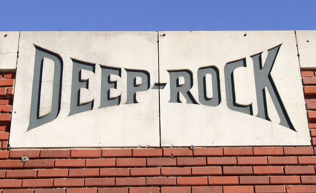 DeepRock KerrMcGee bought out Deep Rock Oil Company in 1… Flickr