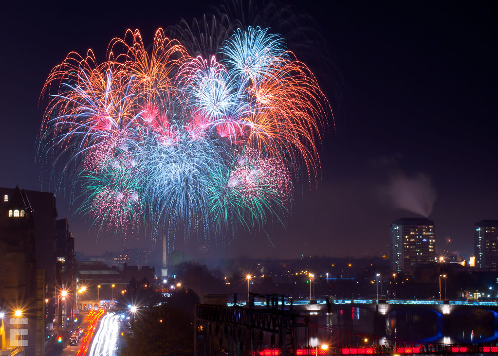 Glasgow Green Fireworks Taken from the 11th floor of the C… Flickr