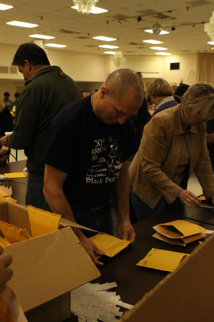 121202M8793B 053 DALE CITY, Va. (December 2, 2012) Co… Flickr