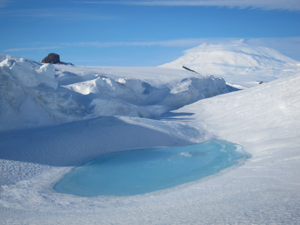 pressure ridges Pressure Ridge hike, Scott Base Antarctica… Flickr