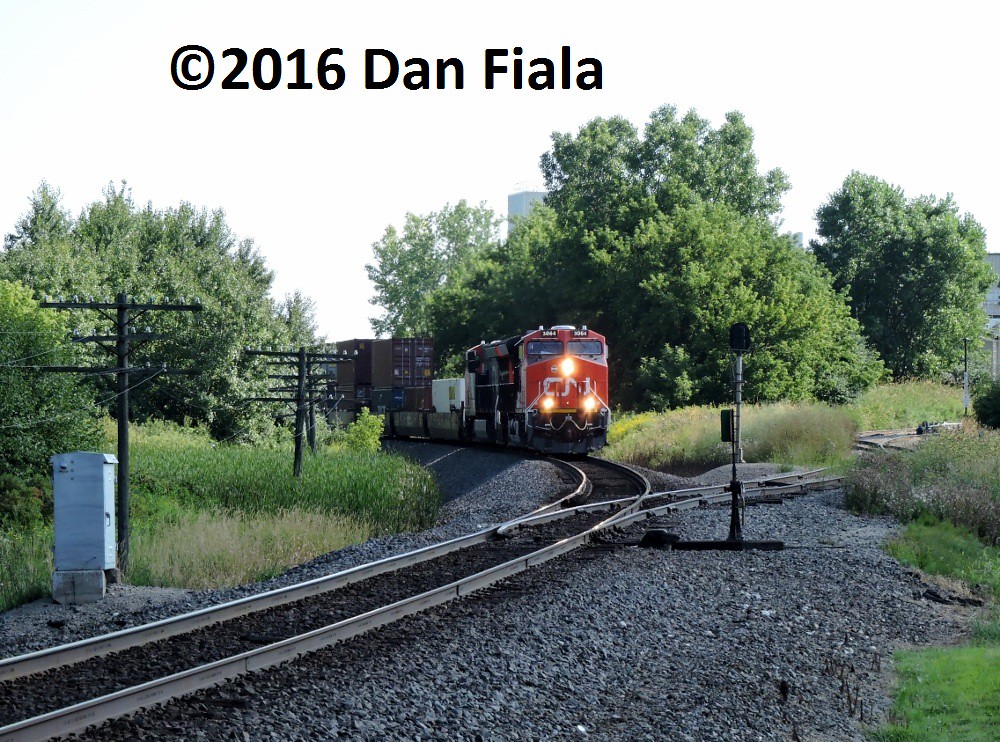 Snell Road Oshkosh, WI 8102016 nb (1) (1000x742) Flickr