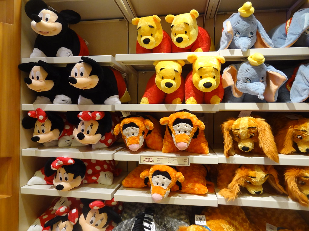 Disney Pillow Pets at Walt Disney World R. Kurmann Flickr