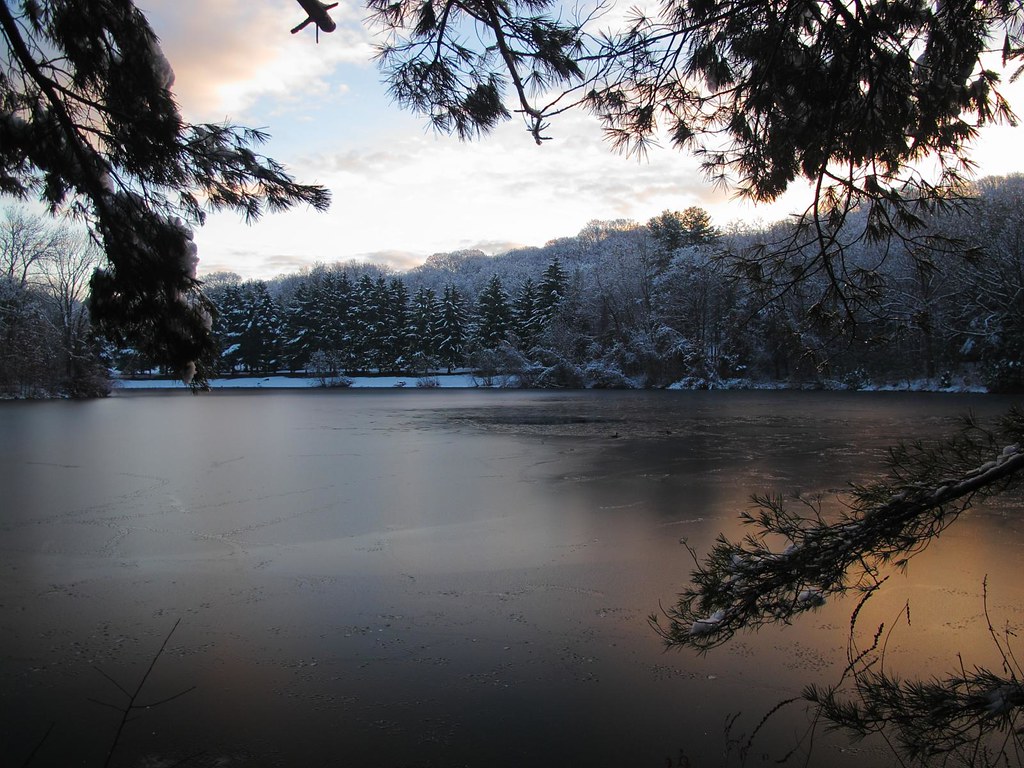 Melody Lake In Winter_5343 One of my favorite places to ph… Flickr