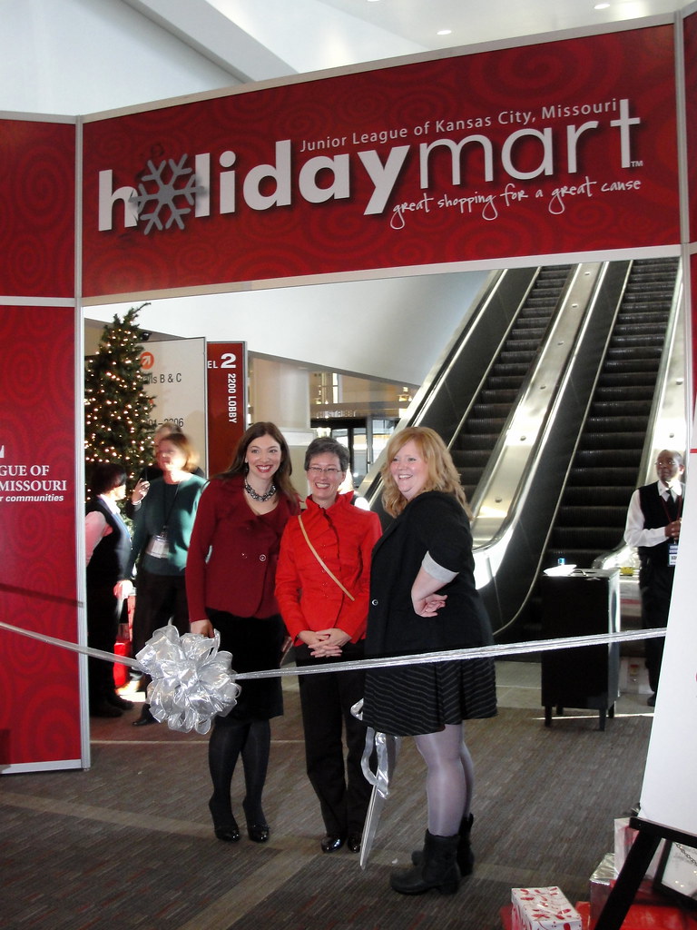 Susan Wilper, Amy Hunkeler & Erika Brant Ribbon Cutting Flickr