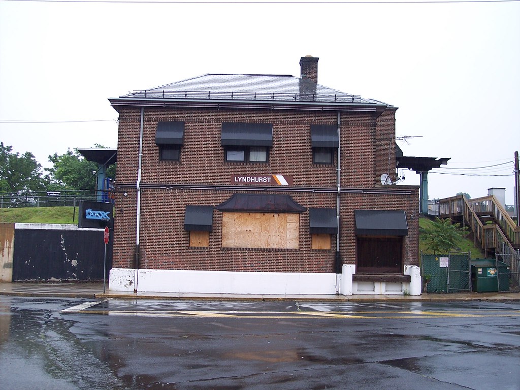 Lyndhurst roadandrailpictures Flickr