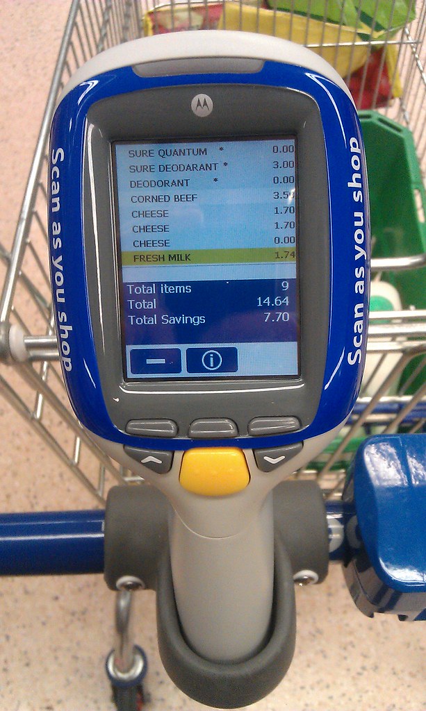 Tesco Scan as you shop Glen Wallace Flickr