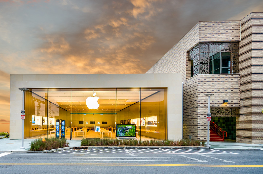 Apple Ridge Hill_photo by Ric Sechrest RipcoNY Flickr