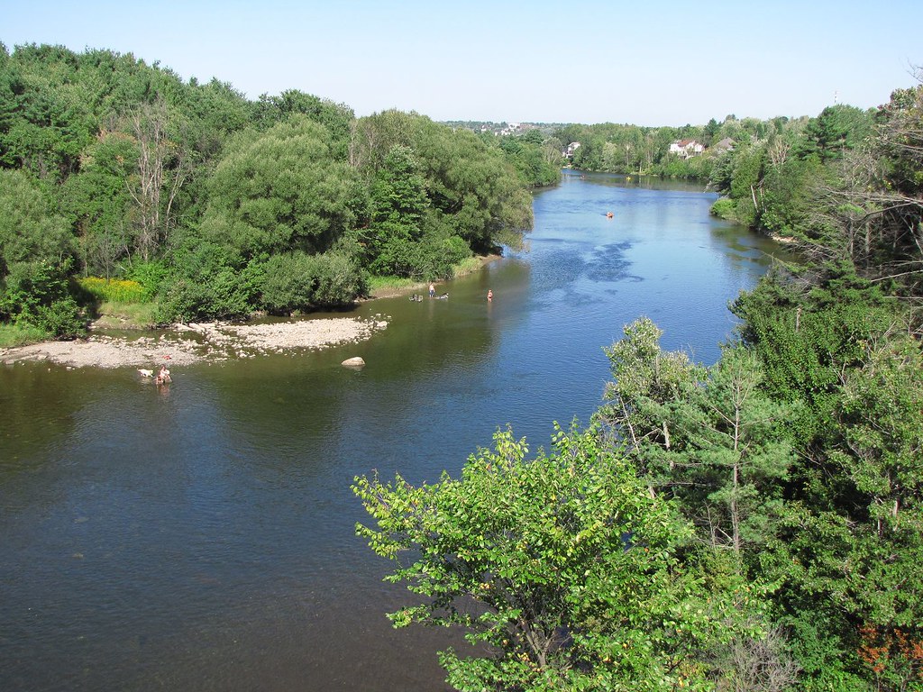 Rivière Magog river seen from the Gingues bridge on the 41… Flickr