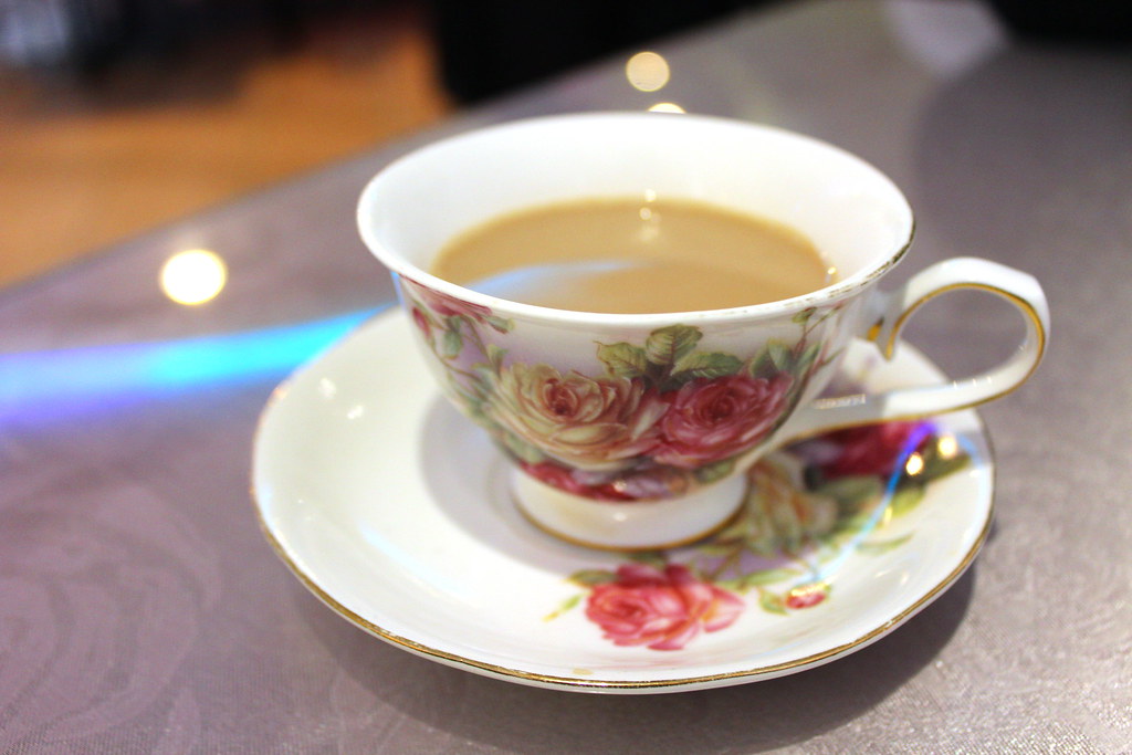 Irish Cream Milk Tea at England Rose Garden Coffee & Tea R… Flickr