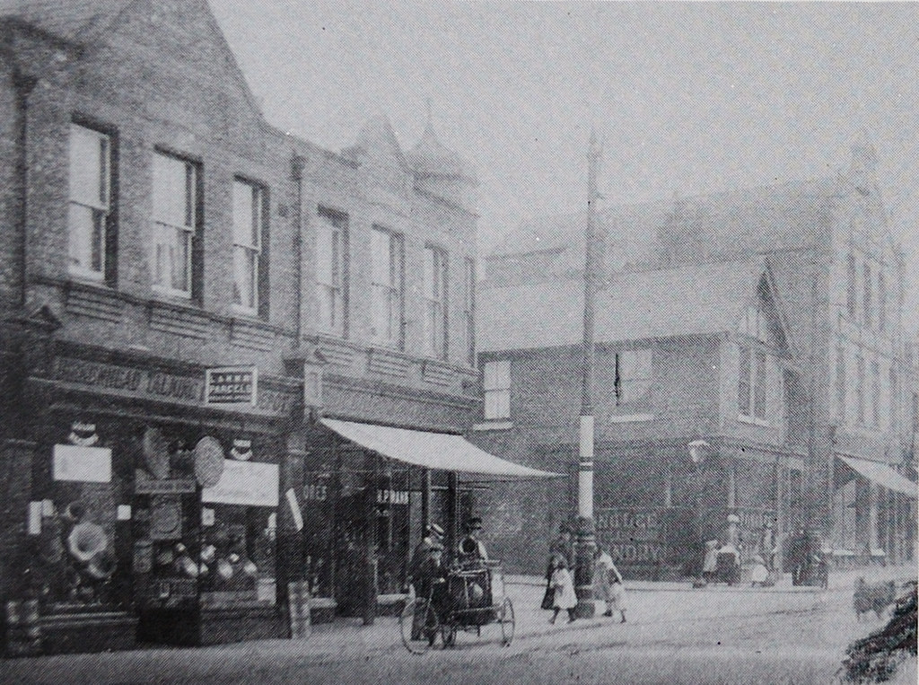 37. BOROUGH ROAD, BIRKENHEAD BOROUGH ROAD, 1908. The corne… Flickr