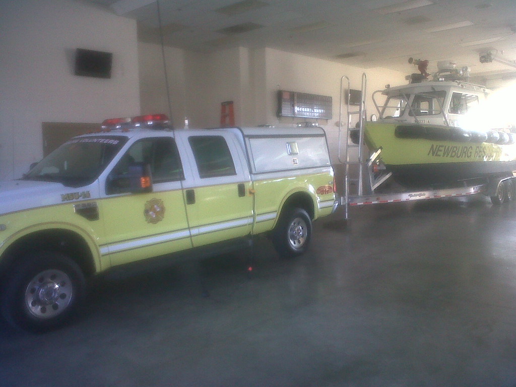 Newburg Volunteer Fire Department, MSU14 and Boat 14 Flickr