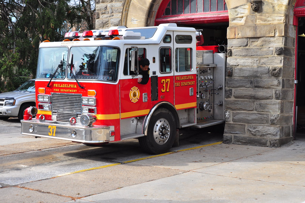 Philadelphia Fire Department Engine 37 | 1995 KME 950053 Ex-… | Flickr
