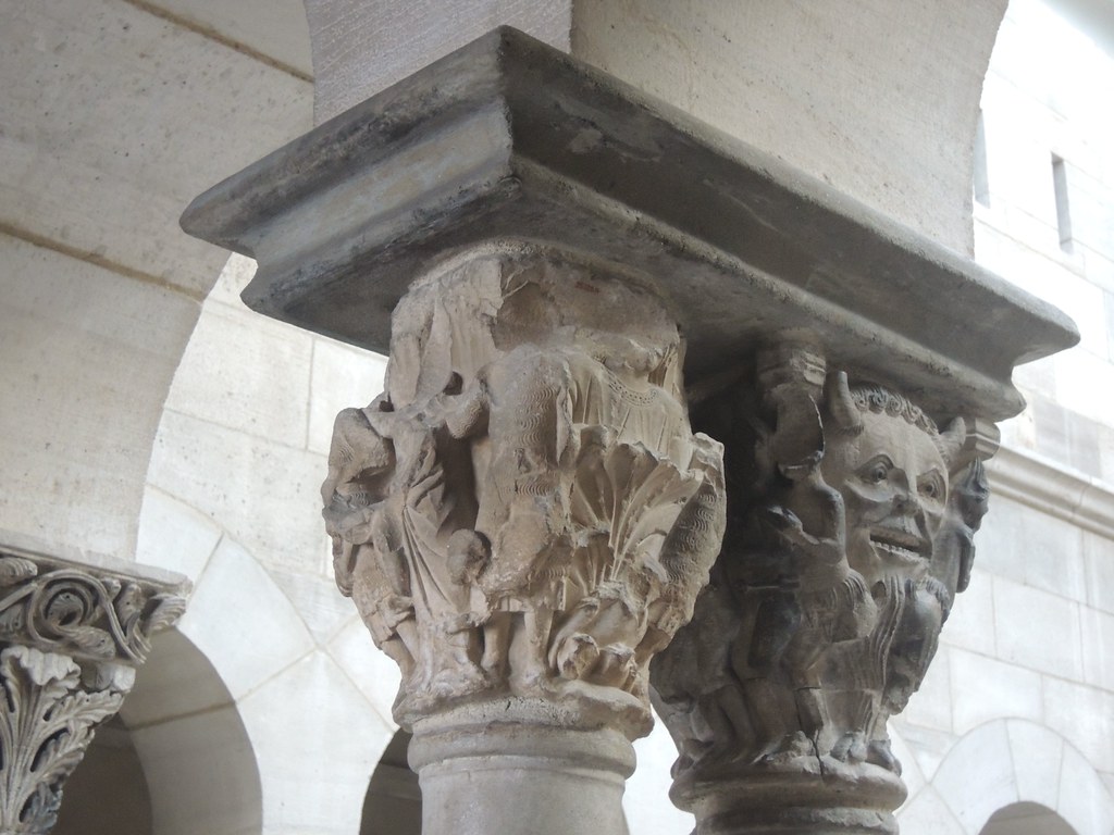 Musée des cloîtres (New York), cloître de StGuilhemle… Flickr