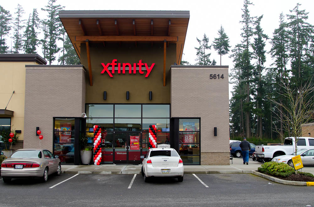 Grand Opening of Xfinity Store in Puyallup The new XFINITY… Flickr