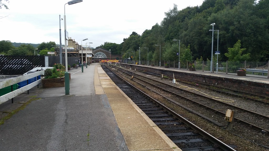 Buxton Station Buxton 2016 looking bare Ian Avery Flickr