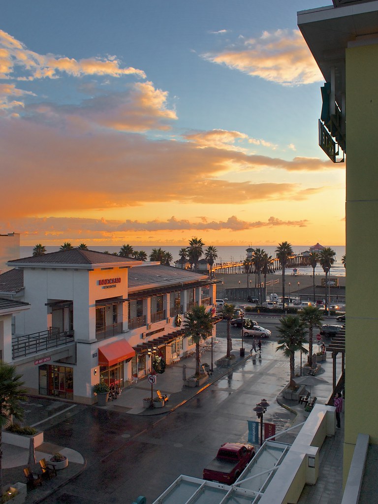 Main St Huntington Beach CA Derrick Story Flickr