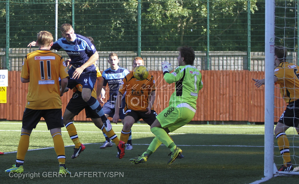 Annan Athletic FC v Forfar Athletic FC, SPFL Ladbrokes Lea… Flickr