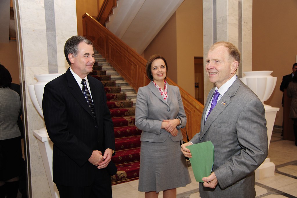William H. Moser, U.S. ambassador; Kelly Seibold, Chief of… Flickr