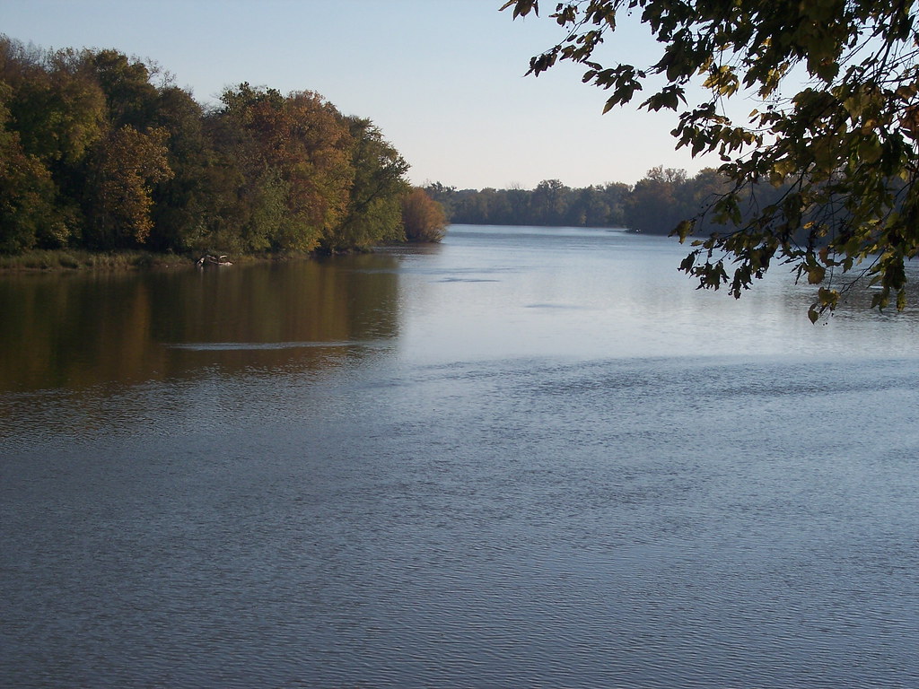 Maumee River from River Bend a photo on Flickriver