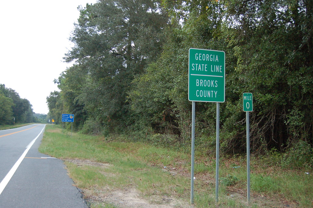 State Line PJ Chmiel Flickr