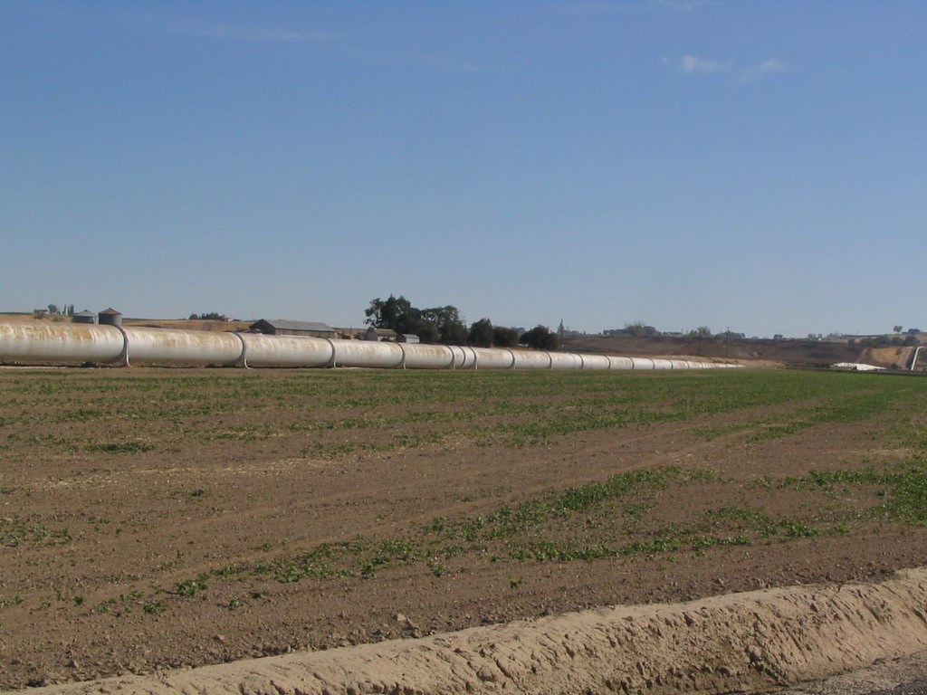 Pipeline Near Vale, Oregon Vale is a city in Malheur Count… Flickr