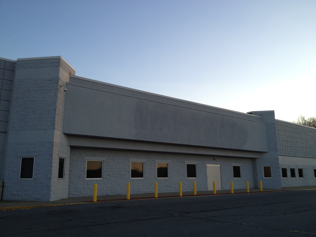 Murphy Mart/WalMart Mountaineer Mall WV Flickr