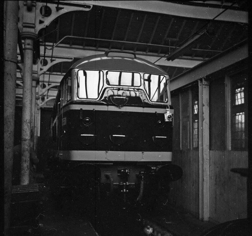 D5511 seen when new at the paint shops at Doncaster Works Flickr