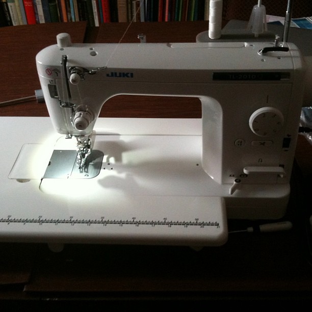 My new best quilting friend, juki 2010q!!!!! Blogged ench… Flickr