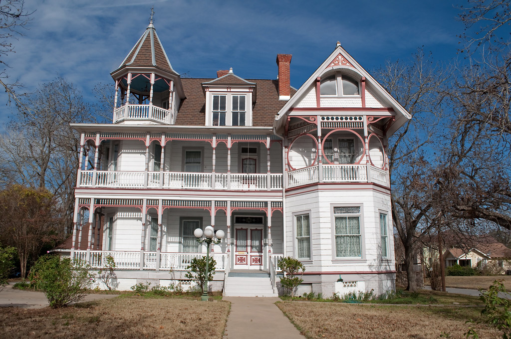 Brenham, Texas Attractive home in Brenham, Texas stevesheriw Flickr