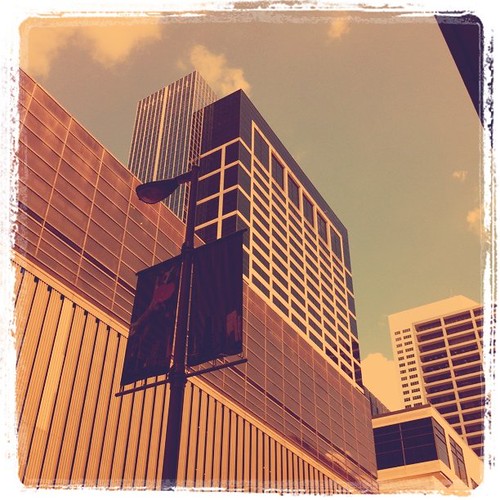 Reliant Energy Building JEDurocher Flickr