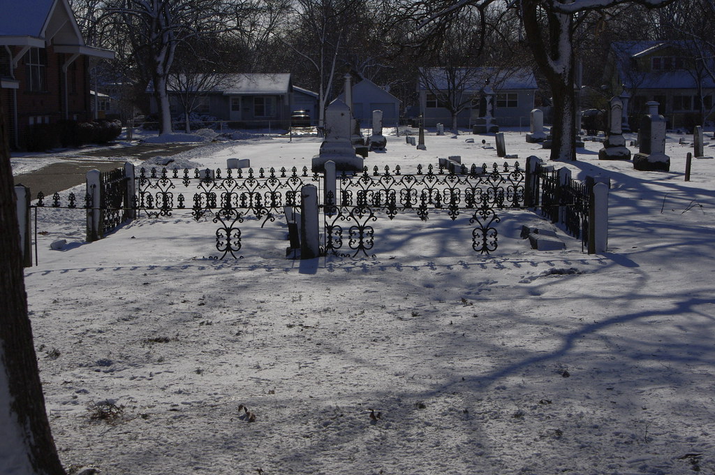 Oakwoods Cemetery, Beloit, WI Oakwoods Cemetery, Beloit, W… Flickr